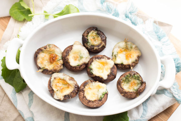 Just five-Ingredients to these easy low-carb and gluten free mozzarella-spinach Italian stuffed mushrooms!