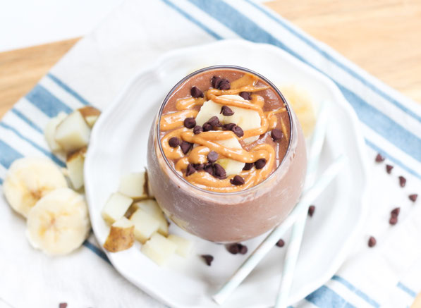 #ad This creamy, filling chocolate, peanut butter, and banana smoothie recipe is packed with post-workout goodness, including a healthy serving of carbohydrates from potatoes!  