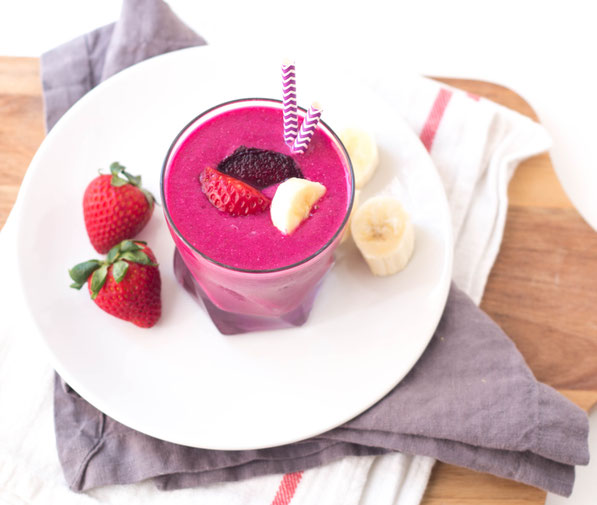 The tasty combination of strawberries and bananas gets an extra boost of nutrition from beets in this healthy and creamy smoothie recipe!