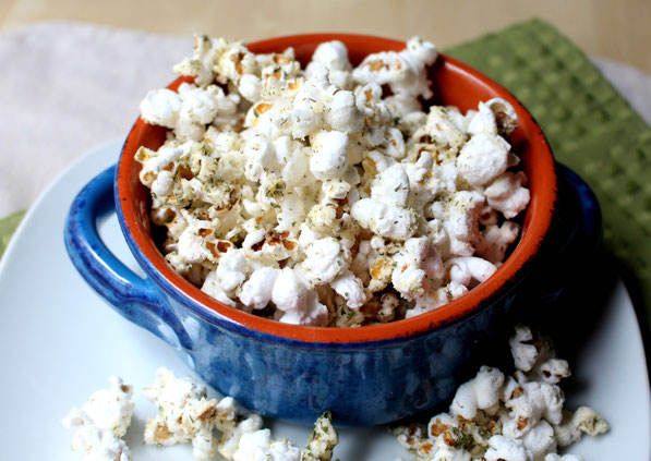 sour cream and onion popcorn recipe