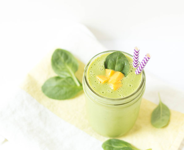 This three-ingredient green mango smoothie with kefir is a quick, healthy breakfast perfect for a busy weekday!