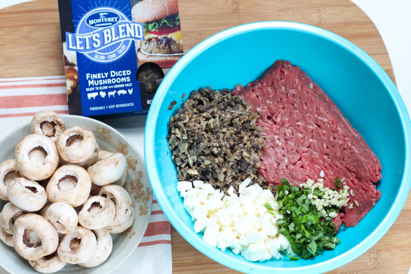 Caprese-stuffed mushroom cheeseburger bites are a fun, flavorful, and lighter appetizer perfect for football season! #homemadenutrition #mushrooms #AD