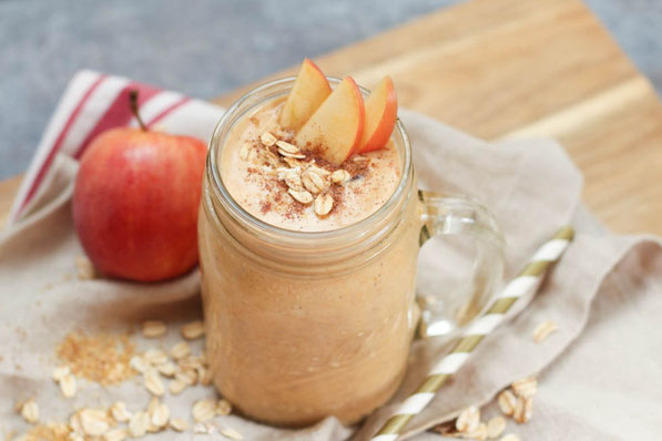 This high fiber pumpkin spice smoothie with oats, flax, and Greek yogurt is a filling breakfast that can also help boost your digestive health this holiday season! 