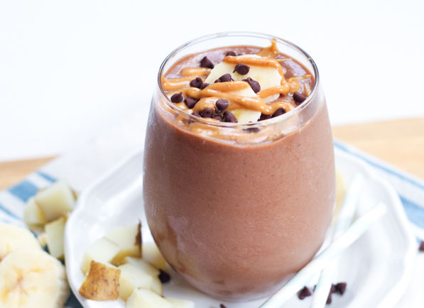 #ad This creamy, filling chocolate, peanut butter, and banana smoothie recipe is packed with post-workout goodness, including a healthy serving of carbohydrates from potatoes!  