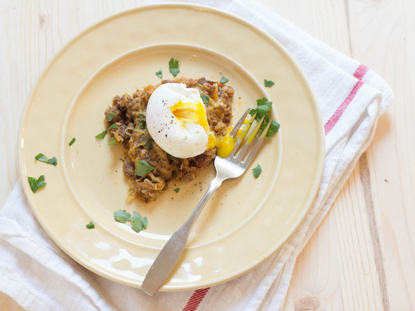 Poached eggs are the perfect way to turn last nights' leftovers into a quick, elegant, and healthy breakfast!