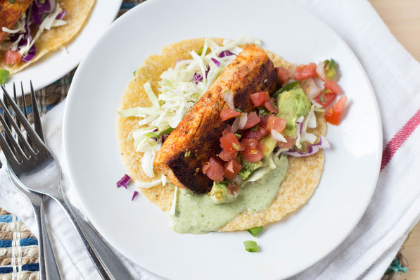 This simple and healthy fish taco recipe is fresh, light, and ready in around 20 minutes! Spiced mahi mahi is the perfect fish in this tasty dinner.  