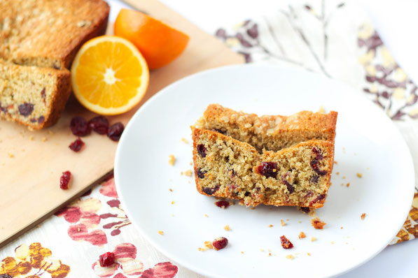 Vegan cranberry-orange oatmeal bread is the perfect fall/holiday breakfast or sweet treat!  It's moist, tender, and packed with sweet cranberry-orange flavor!