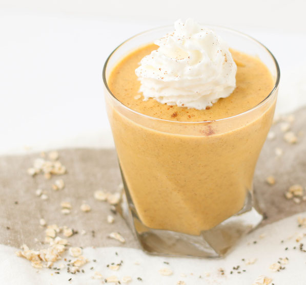 Pumpkin pie protein smoothie recipe perfect for a fall morning! 