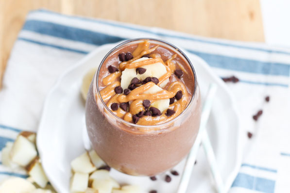 #ad This creamy, filling chocolate, peanut butter, and banana smoothie recipe is packed with post-workout goodness, including a healthy serving of carbohydrates from potatoes!