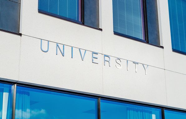 Universität Gebäude