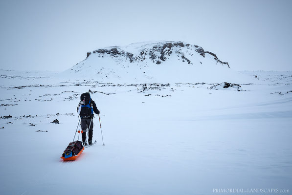 Fjárhólarborg, Fjarholarborg, Útbruni, Utbruni, Winter, Trekking, Ski, Pulka, Pulksled, Iceland, Ódáðahraun, Odadahraun, Island