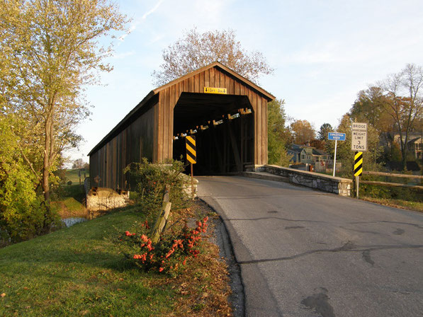 Hunsecker's Mill Covered Bridge (1848) herbouwd in 1973