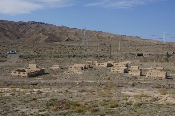 Village Ouighour en terre