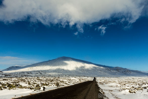 snaefellsnes,island,iceland,winter,february,west,car,snow,tipps,ocean,west,street,cloud,heaven,sky