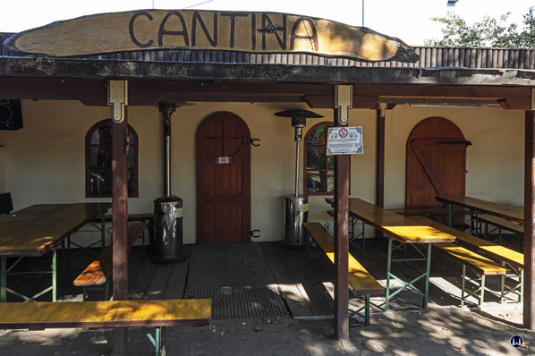 Abseits des Hauptweges der Westernstadt liegt ein kleines mexikanisches Viertel mit der "Cantina". Wer nur einen kleinen Snack oder ein Getränk in einem typisch mexikanischen Ambiente haben möchte, der ist hier richtig.