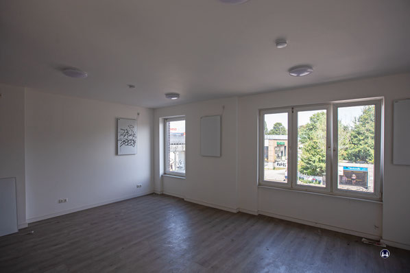 1. Etage. Blick zu den Fenstern der Yorckstraße. 