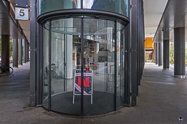 MArlene-Dietrich-Platz 5. Letzter Tag der Notagallery im Umfeld des Potsdamer Platzes.