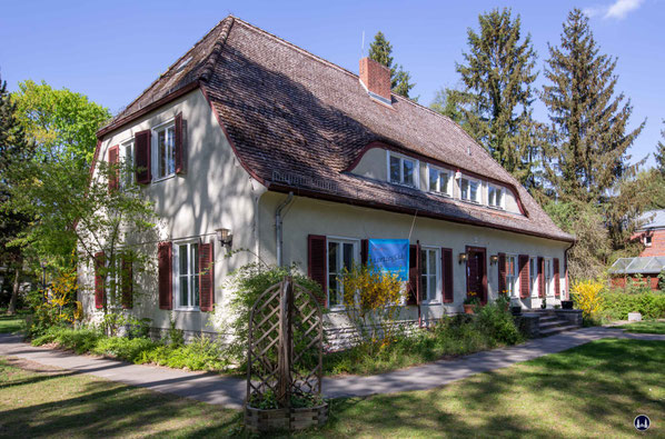 Ostseite des ehemaligen Landhaus Bartel, heute Lortzingclub