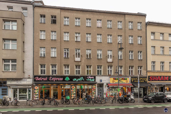 Das Wohnhaus Bergstraße 132 (heute Karl-Marx-Straße 175), in dem sich Martha Schröters ehem. "Berliner Hauswäscherei" zuletzt befand.
