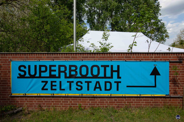 Die "Superbooth" in Berlin. Europas größte Messe für elektronische Musikinstrumente und Synthesizer. 