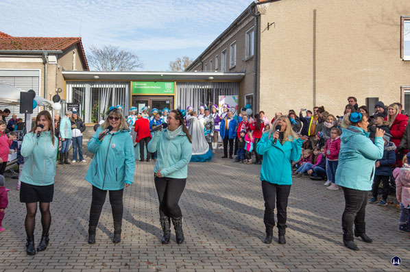 Karneval in Blankenfelde-Mahlow, da dürfen die Sing de Rellas nicht fehlen.