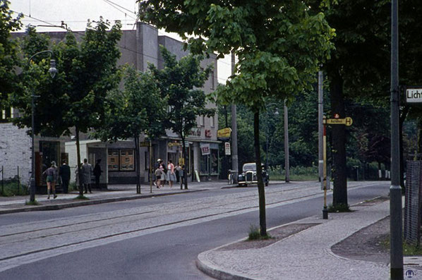 Ansicht der Roma-Lichtspiele in den 1950er Jahren.