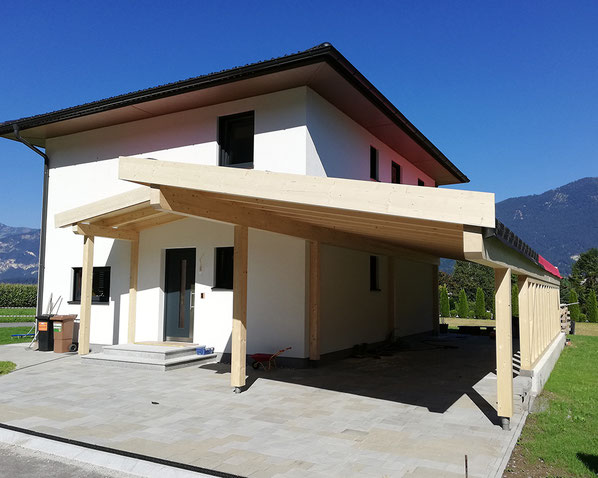 Holz-Carport und Terrassenüberdachung Kundl