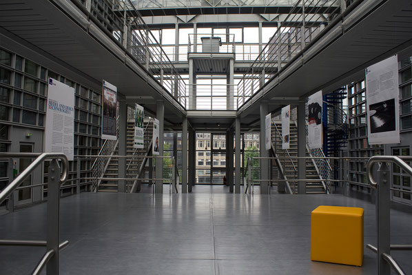 Einblick in das Gebäude der Hochschule Macromedia, university of applied science