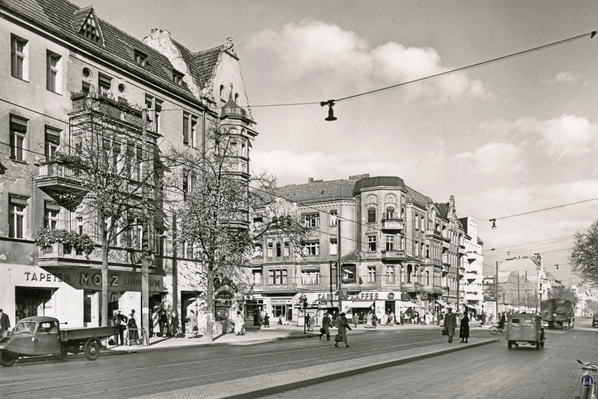 Wolle-Pfeiffer, Berlin Mariendorfer Damm. Ca. 1950.