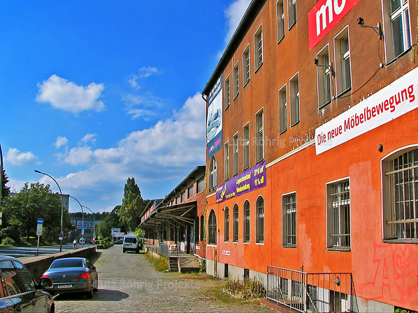 Zollpackhof der Anhalter Bahn, Berlin, Yorckstraße. Kopfbau und Laderampe.