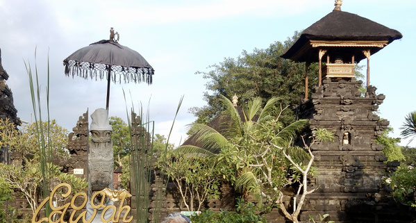 Pura Goa Lowa