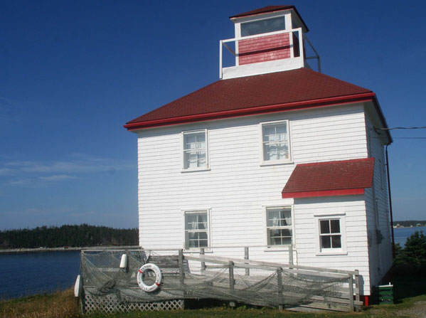 *BICKERTON - LIGHTHOUSE*