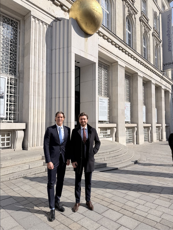 Rechtsanwalt Christian Lödden, Rechtsanwalt Dr. Johannes Makepeace