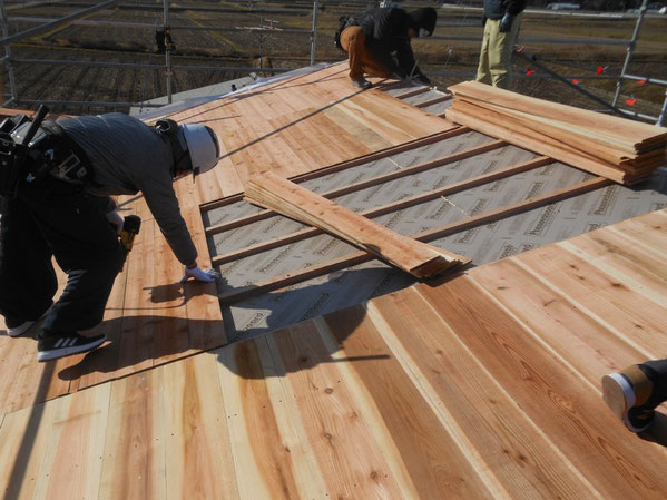 大町の家Ⅱ　大町市　新築工事　長野県松本市安曇野市の建築家　建築設計事務所　現場監理　住宅設計　設計監理　杉野地板