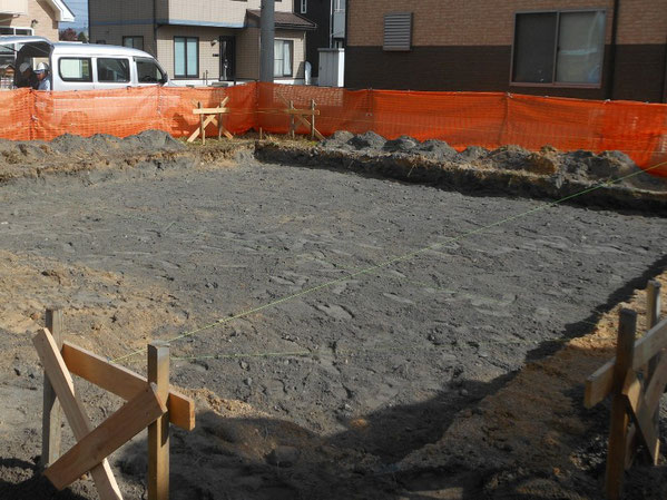 大町の家Ⅱ　大町市　新築工事　長野県松本市安曇野市の建築家　建築設計事務所　現場監理　住宅設計　設計監理　基礎根切り工事