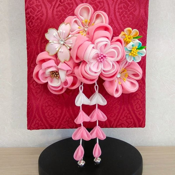 名前旗 かんざし飾C（特中）赤 立湧 赤房 金糸刺繍 高さ46cm（3118）髪飾り