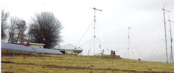 Autarke Energieversorgung mit Kleinwindkraft und Photovoltaik für eine Telekommunikationsanlage in Usbekistan (Koppelung der Energieerzeuger auf der DC-Seite) 