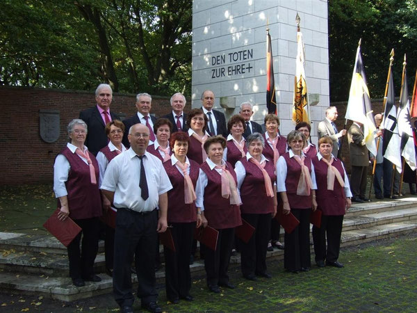 Der Chor der Deutschen aus Rußland 2011 beim Tag der Heimat in Wolfsburg