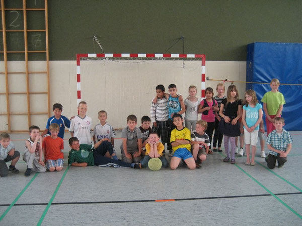 Die beiden Teams vor dem Spiel