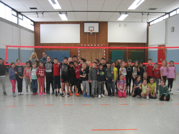 Die Klassen 3a und 3b