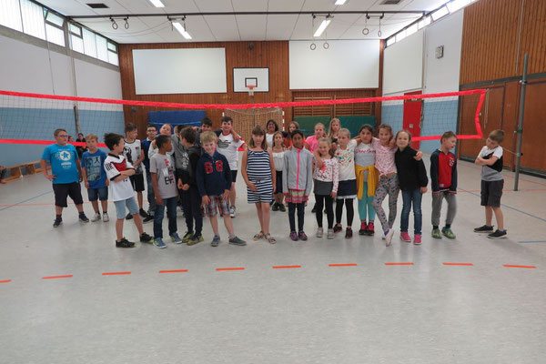 Die Klassen 3b und 4b