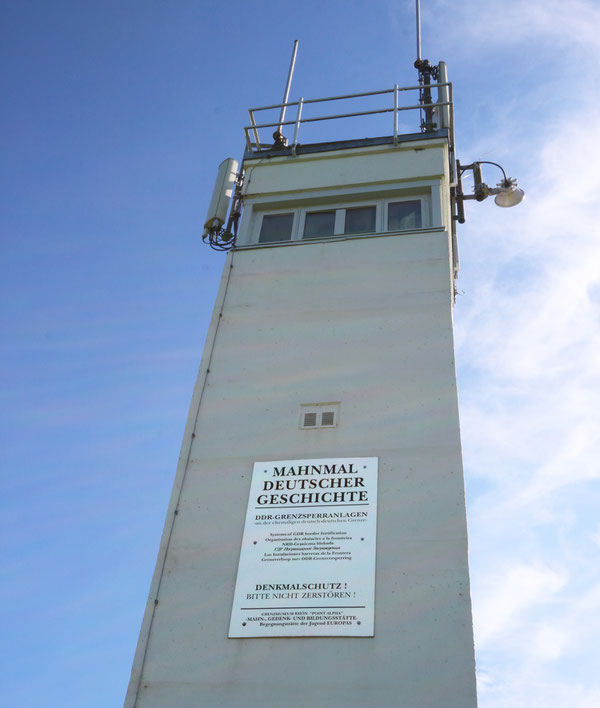 Grenzturm der ehemaligen DDR.