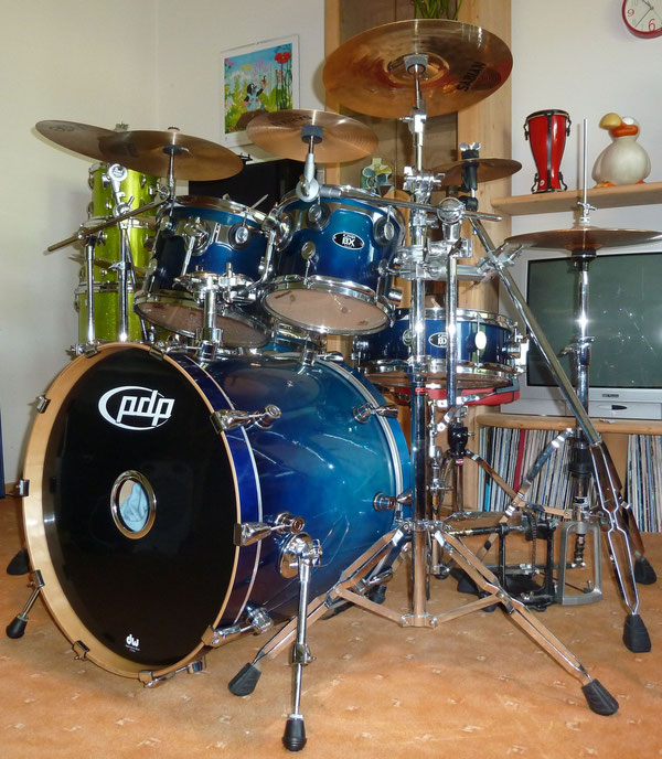 PDP BX 22" 10" 12" 14" & 14" Snare in Pacific Blue Fade