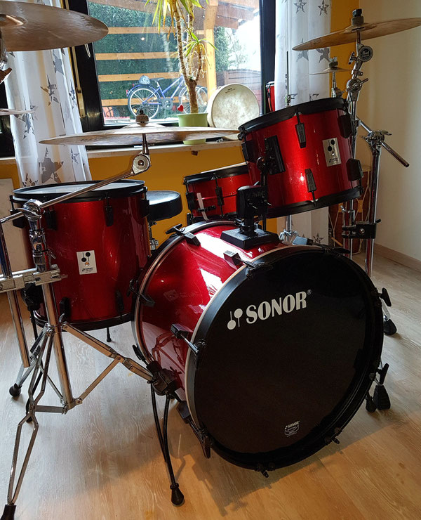 Sonor Panther 1987 in Metallic Red 22"12"13"16"& 14"Snare