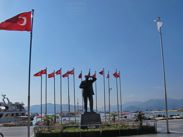Мармарис Гази Мустафа Кемаль-паша Ататюрк