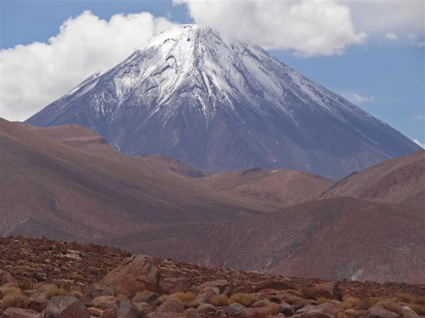 Der Licancabur mal in seiner vollen Schönheit