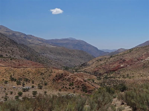 Aus der Ferne grüßt das Observatorium Tololo vom höchsten Berg, das wir aber nicht besichtigten durften...