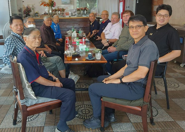 Thailändische Mitglieder des Rotary-Clubs West