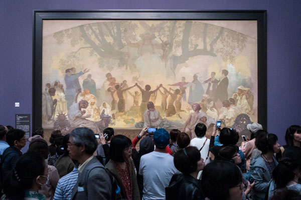 東京国立新博物館「ミュシャ展」スラブ叙事詩 写真