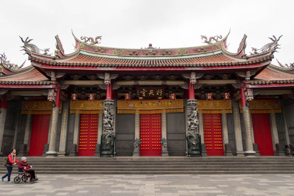 台湾・台北「行天宮」